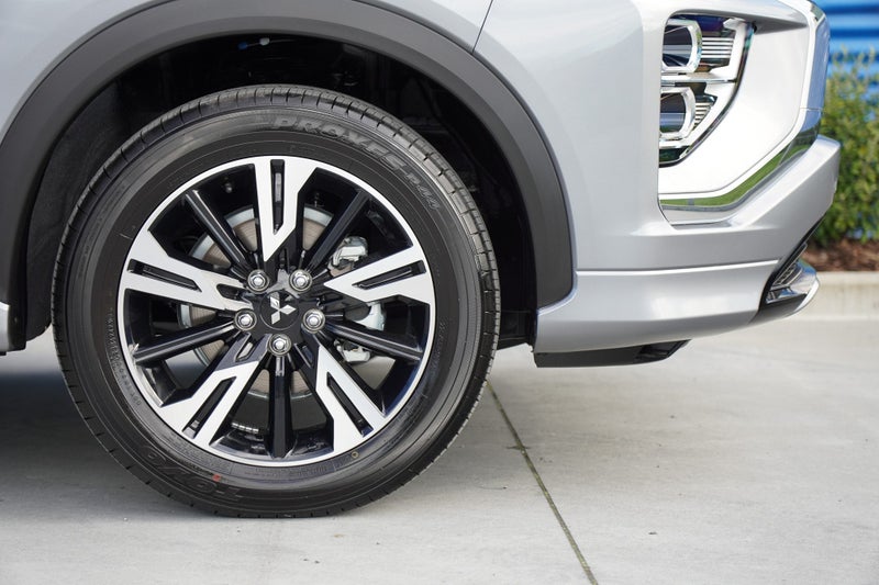 2025 Mitsubishi Eclipse Cross 1.5 VRX 2WD image 4