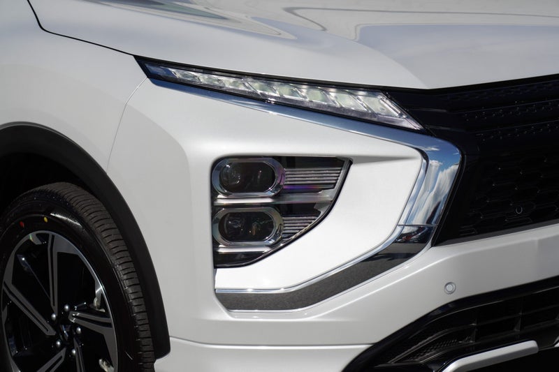 2025 Mitsubishi Eclipse Cross PHEV VRX 4WD image 5
