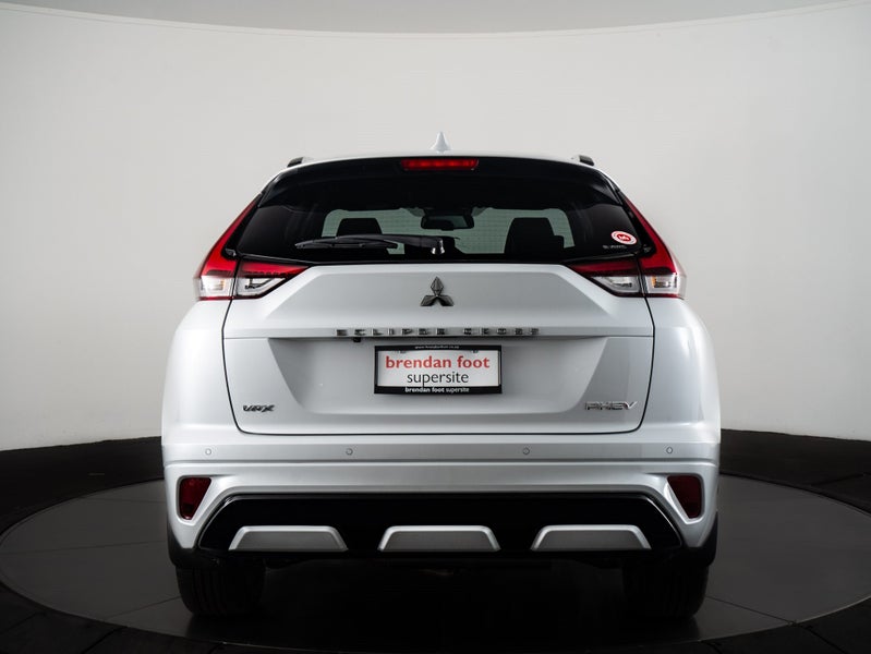2025 Mitsubishi Eclipse Cross PHEV VRX 4WD image 2