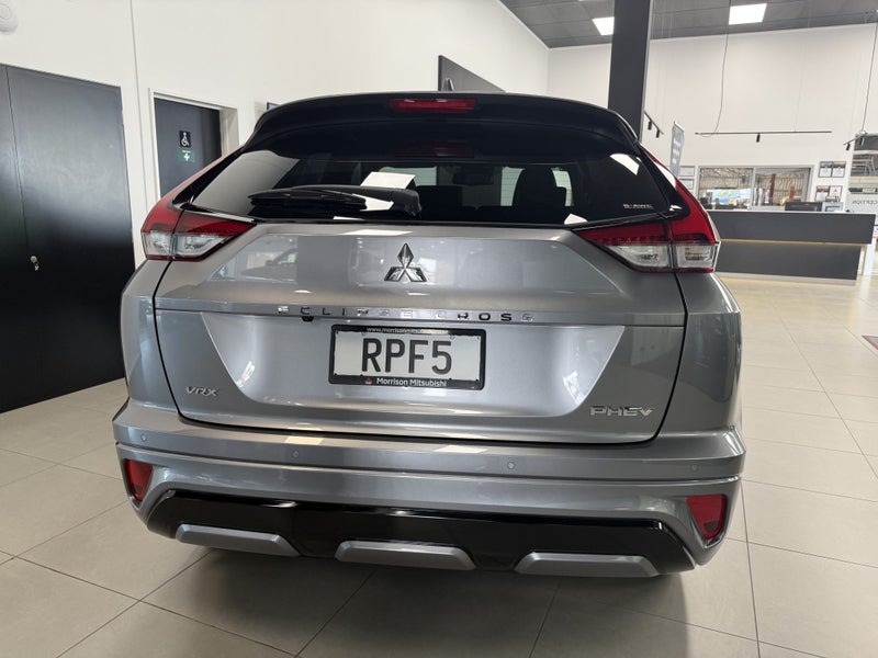 2025 Mitsubishi Eclipse Cross PHEV VRX 4WD image 4