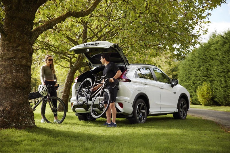 2025 Mitsubishi Eclipse Cross PHEV XLS 2.4L 4wd image 4