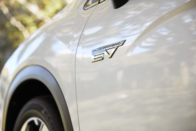 2025 Mitsubishi Eclipse Cross PHEV XLS 2.4L 4wd image 5