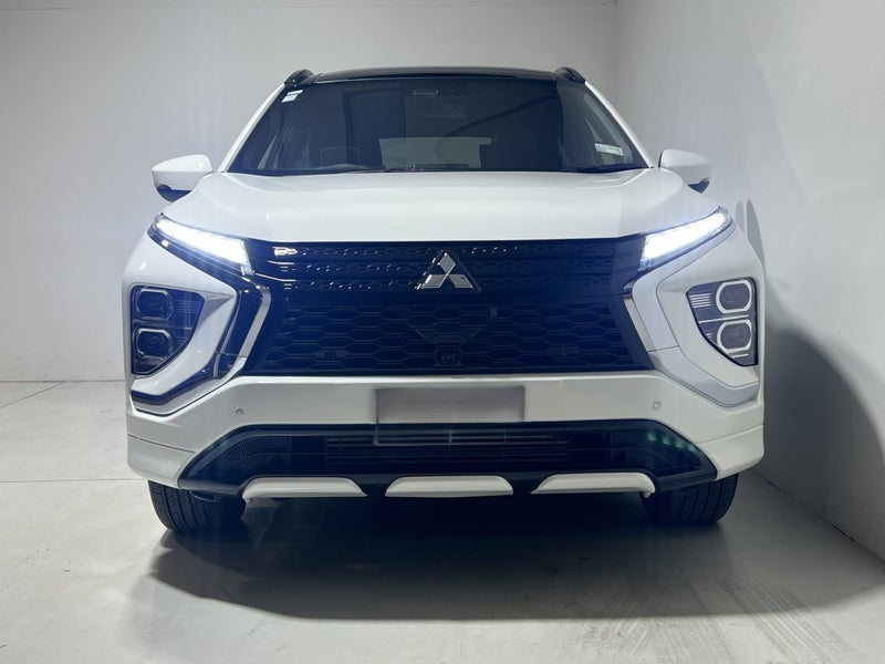 2025 Mitsubishi Eclipse Cross VRX 1.5 TURBO 8 S... image 2