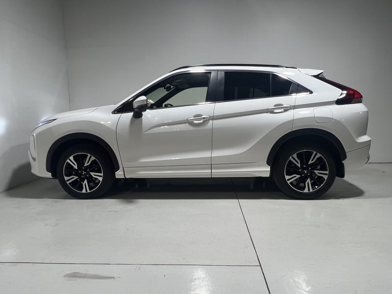 2025 Mitsubishi Eclipse Cross VRX 1.5 TURBO 8 S... image 4