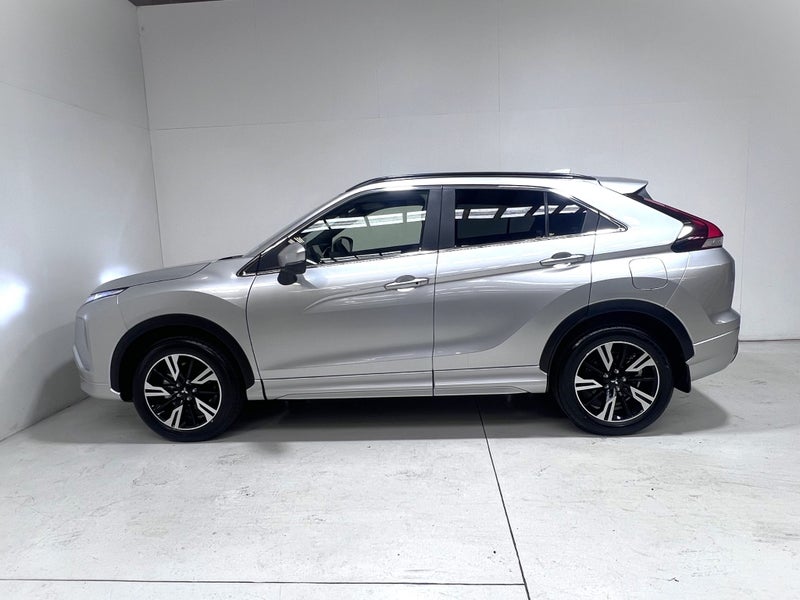 2025 Mitsubishi Eclipse Cross VRX 1.5 TURBO 8 S... image 4