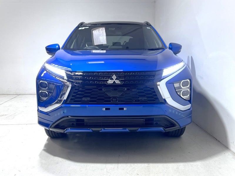 2025 Mitsubishi Eclipse Cross VRX 1.5PT / 4WD /... image 2