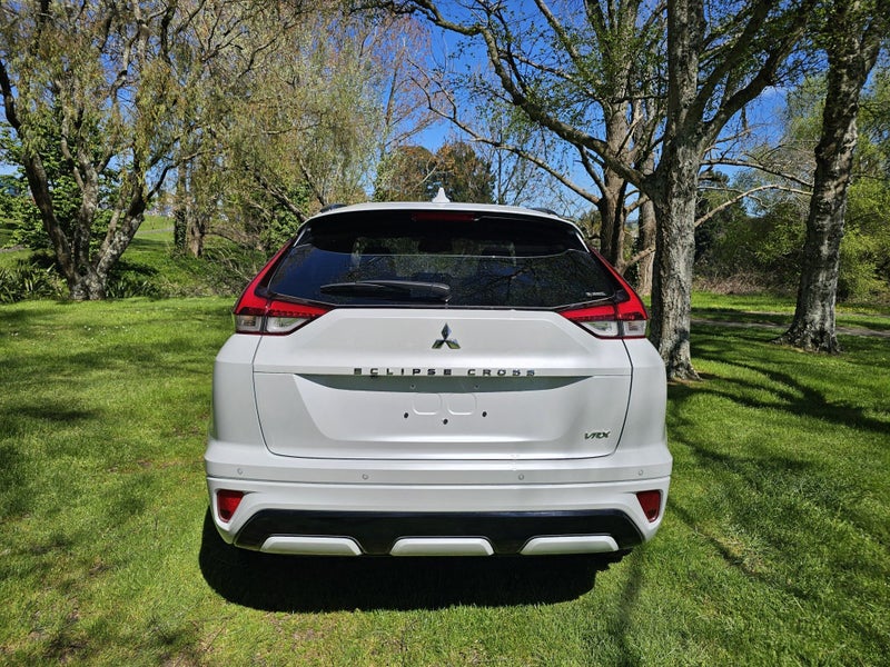 2025 Mitsubishi Eclipse Cross VRX 1.5PT/4WD/8CVT image 4