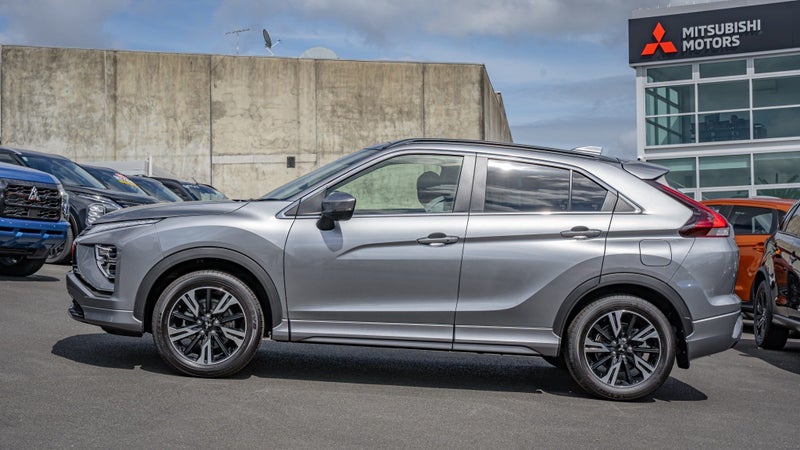 2025 Mitsubishi Eclipse Cross Vrx 1.5Pt/8Cvt image 5