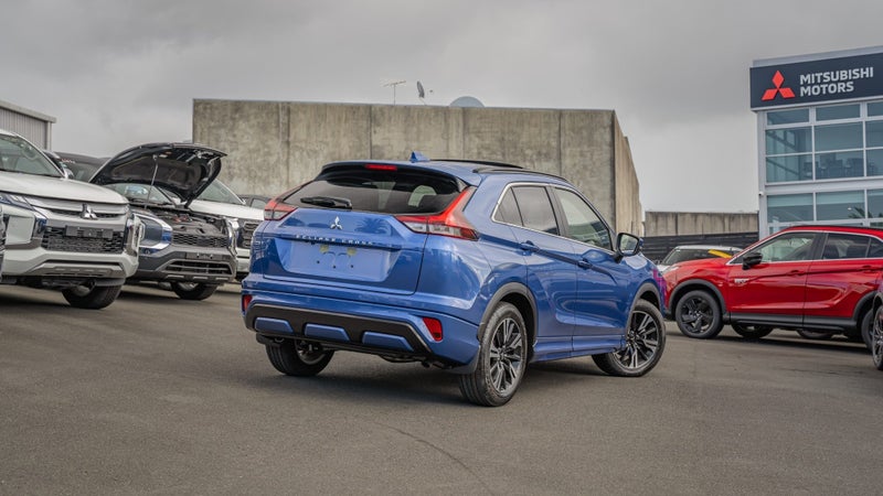 2025 Mitsubishi Eclipse Cross Vrx 1.5Pt/8Cvt image 2