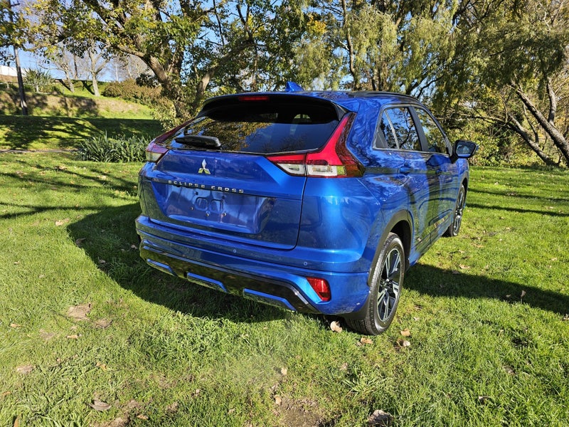 2025 Mitsubishi Eclipse Cross VRX 1.5PT/8CVT image 3