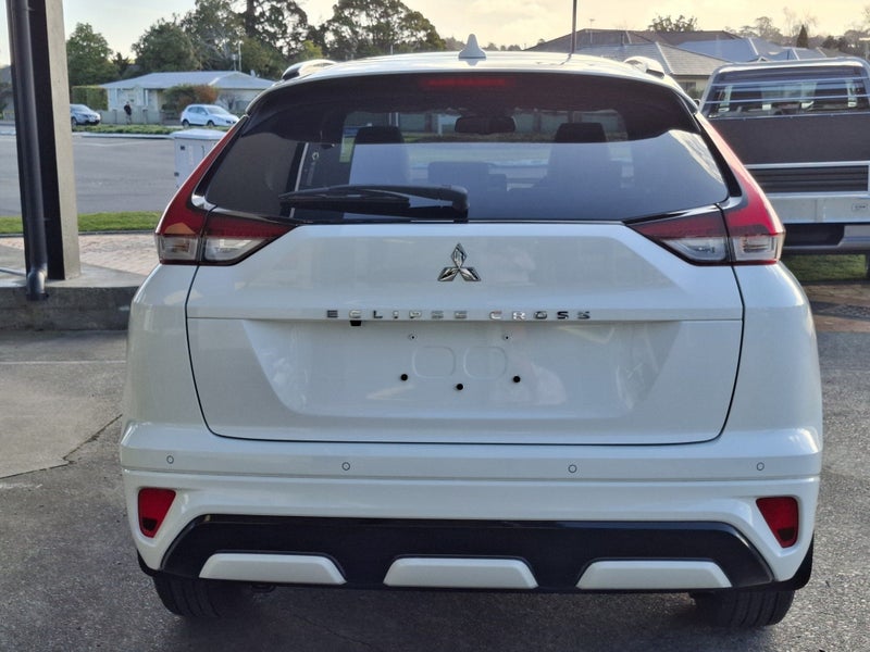 2025 Mitsubishi Eclipse Cross VRX 1.5Pt/8Cvt -... image 5