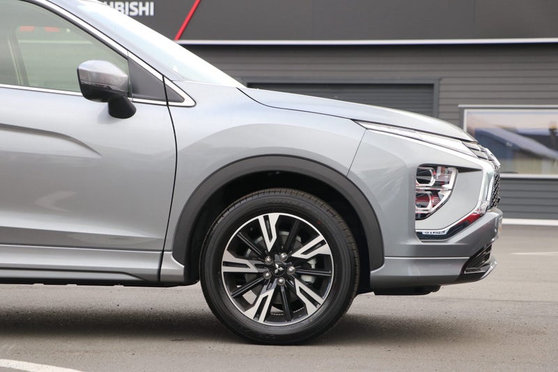 2025 Mitsubishi Eclipse Cross VRX 2WD 1.5T image 4
