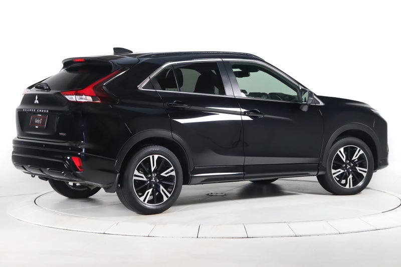 2025 Mitsubishi Eclipse Cross VRX 2WD image 4