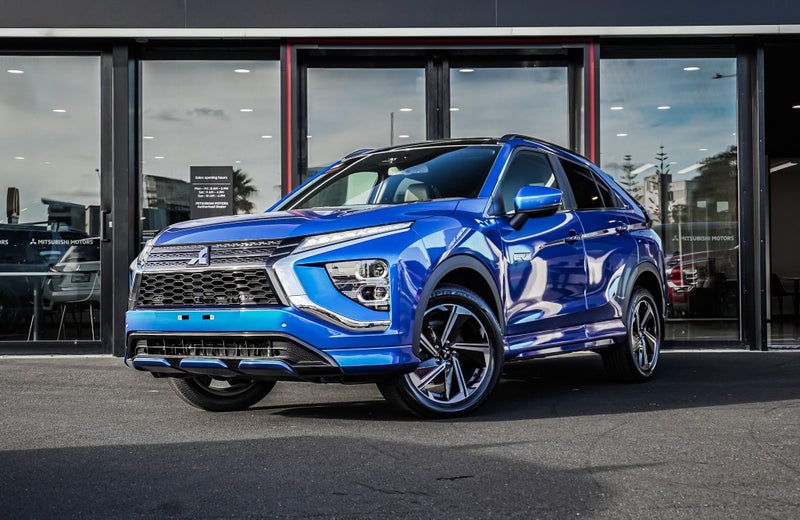 2025 Mitsubishi Eclipse Cross VRX 4WD PHEV image 1