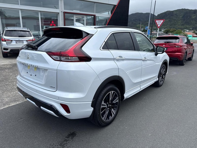 2025 Mitsubishi Eclipse Cross VRX image 4