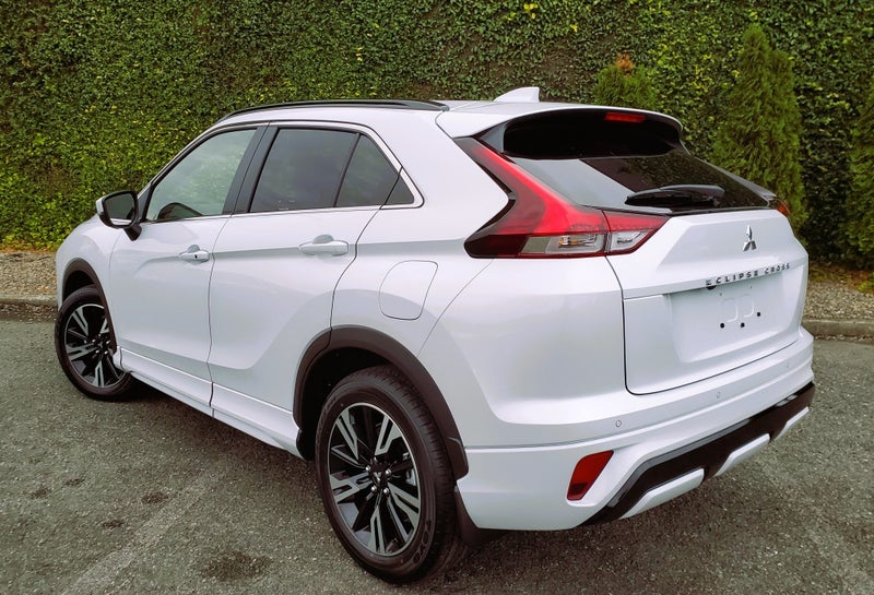 2025 Mitsubishi Eclipse Cross VRX - IN STOCK image 4