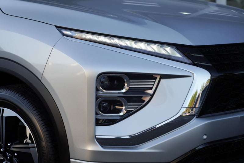 2025 Mitsubishi Eclipse Cross VRX PHEV 4WD SUV... image 3