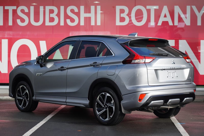 2025 Mitsubishi Eclipse Cross VRX PHEV 4WD SUV... image 2