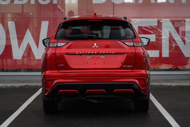 2025 Mitsubishi Eclipse Cross VRX PHEV 4WD SUV... image 4