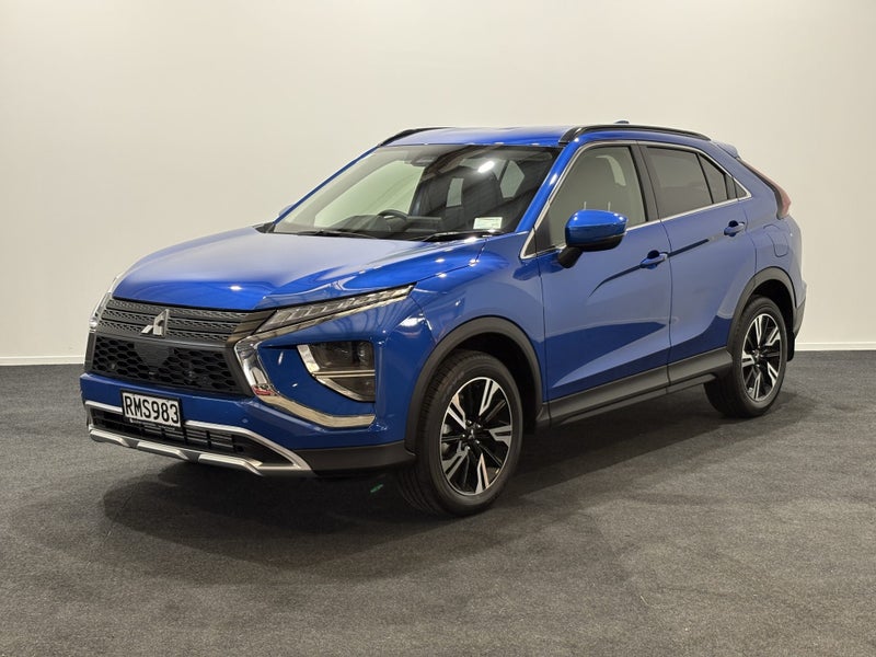 2025 Mitsubishi Eclipse Cross XLS 2WD image 3