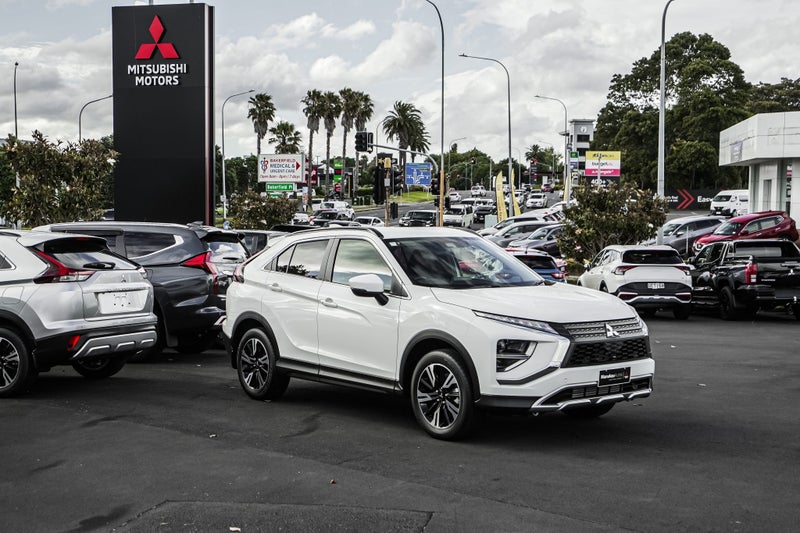 2025 Mitsubishi Eclipse Cross XLS 2WD image 4