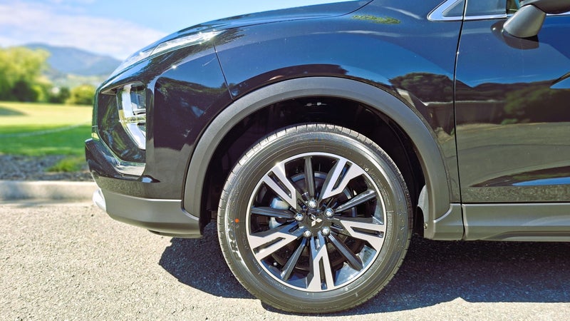 2025 Mitsubishi Eclipse Cross XLS 2WD - Petrol... image 5