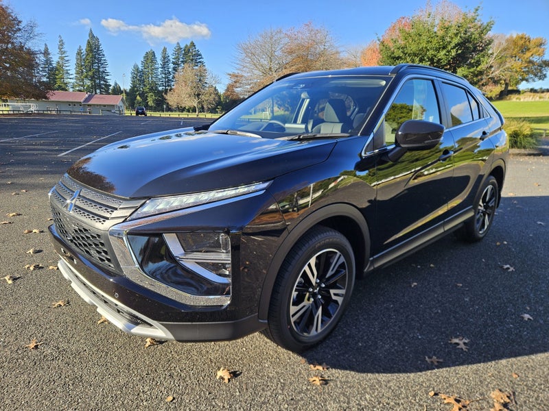2025 Mitsubishi Eclipse Cross XLS image 3