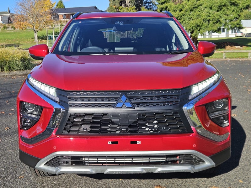 2025 Mitsubishi Eclipse Cross XLS image 2