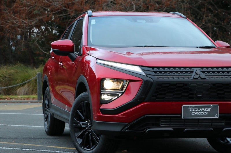 2025 Mitsubishi Eclipse Cross XLS 4WD (BLACK OUT) image 5
