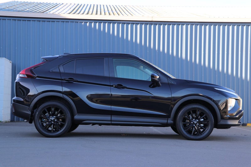 2025 Mitsubishi Eclipse Cross XLS 4WD (BLACK OUT) image 3