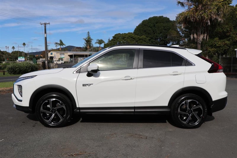 2025 Mitsubishi Eclipse Cross XLS PHEV/4WD/AT image 4