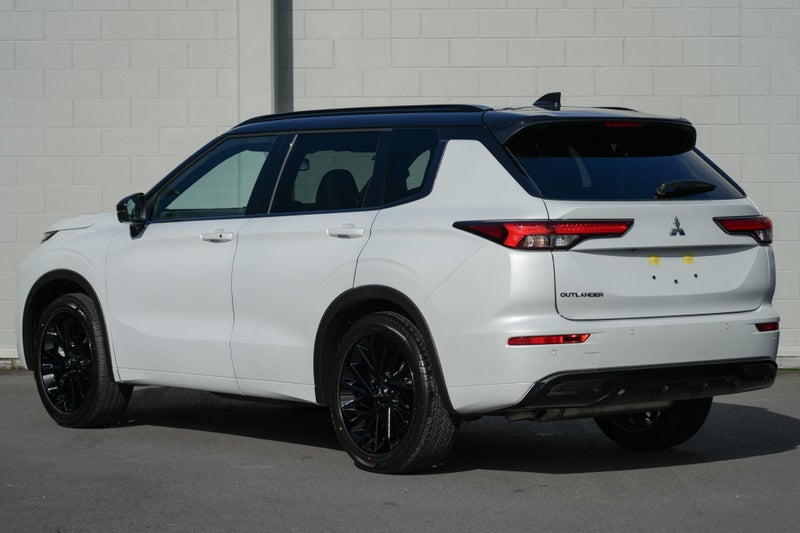 2025 Mitsubishi Outlander 2.5P EXCEED 4WD image 2