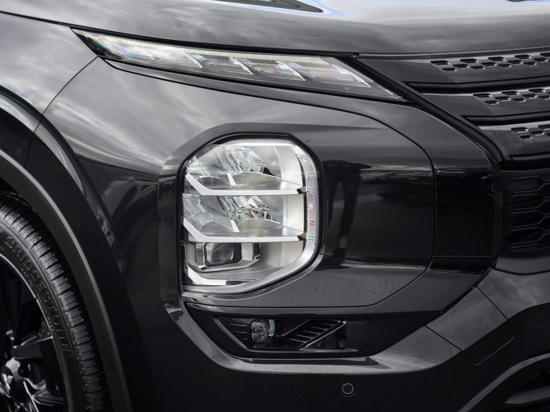 2025 Mitsubishi Outlander 2.5P EXCEED 4WD image 5