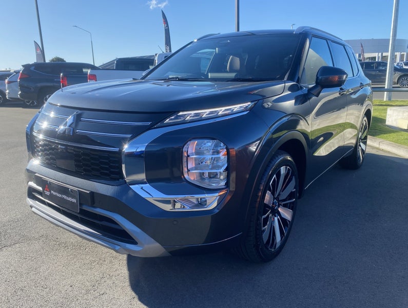 2025 Mitsubishi Outlander 2.5P EXCEED 4WD CVT image 3