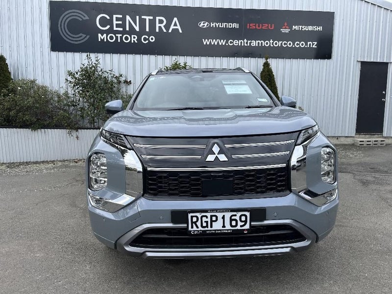 2025 Mitsubishi Outlander 2.5P EXCEED 4WD CVT image 3