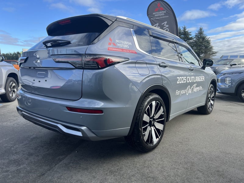 2025 Mitsubishi Outlander 2.5P EXCEED 4WD CVT image 4