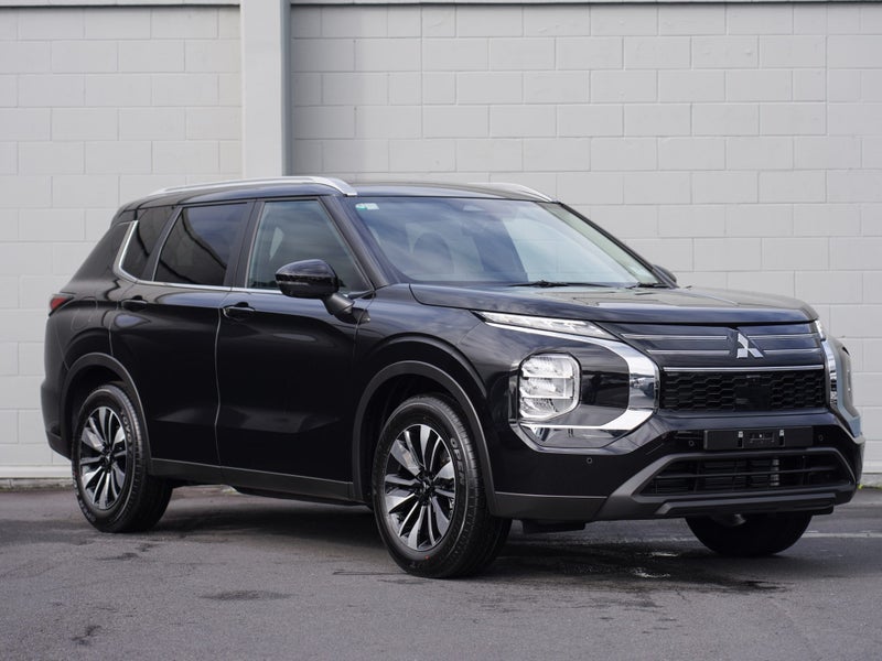 2025 Mitsubishi Outlander 2.5P LS 2WD image 1