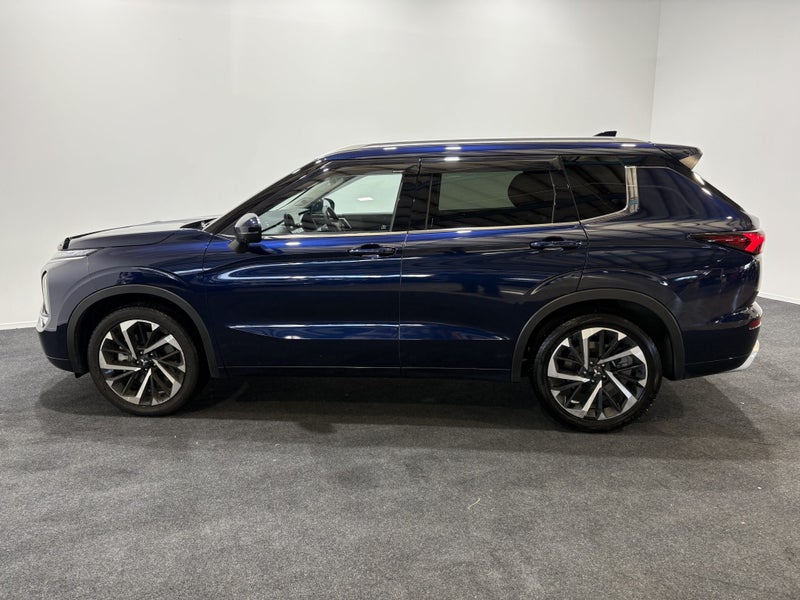 2025 Mitsubishi Outlander 2.5P VRX 4WD CVT image 5