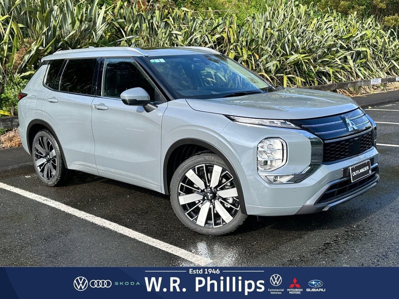 2025 Mitsubishi Outlander 2.5P VRX 4WD CVT image 1