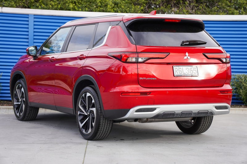 2025 Mitsubishi Outlander 2.5P XLS 2WD image 5
