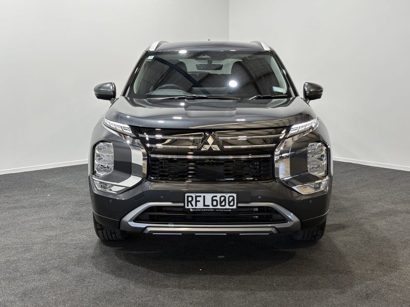 2025 Mitsubishi Outlander 2.5P XLS 4WD CVT image 2