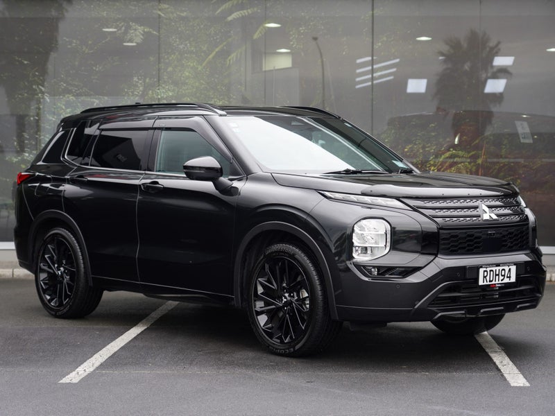 2025 Mitsubishi Outlander EXCEED 2.5 PETROL 4WD... image 1