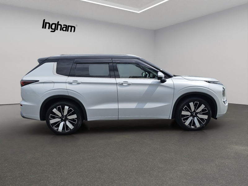 2025 Mitsubishi Outlander EXCEED 2.5P/4WD/CVT image 2