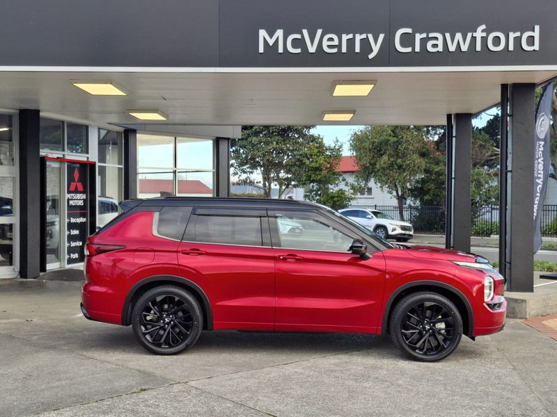 2025 Mitsubishi Outlander Exceed 2.5P/Cvt - 3.9... image 3