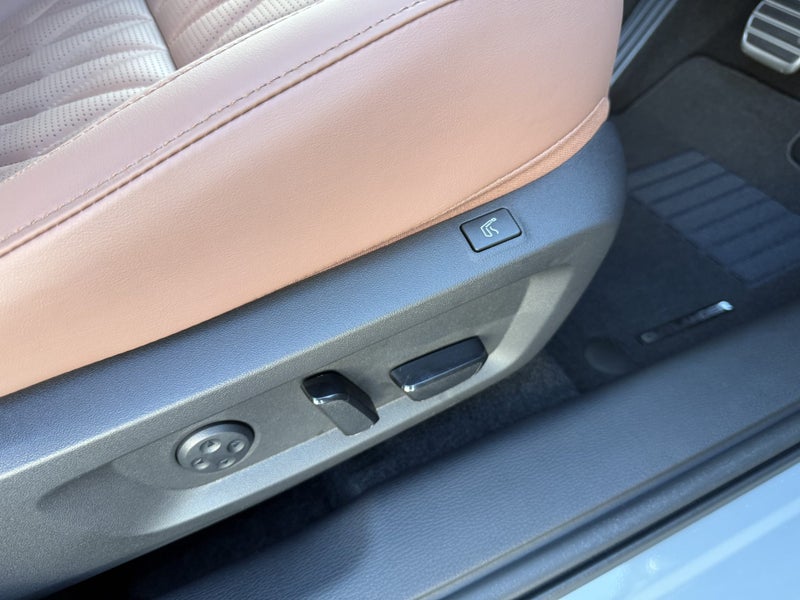 2025 Mitsubishi Outlander Exceed image 5