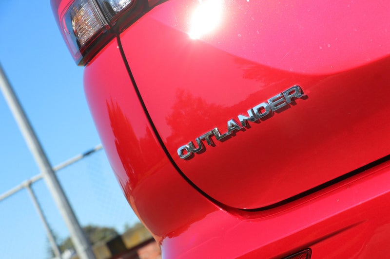 2025 Mitsubishi Outlander LS 2.5P 2WD image 5