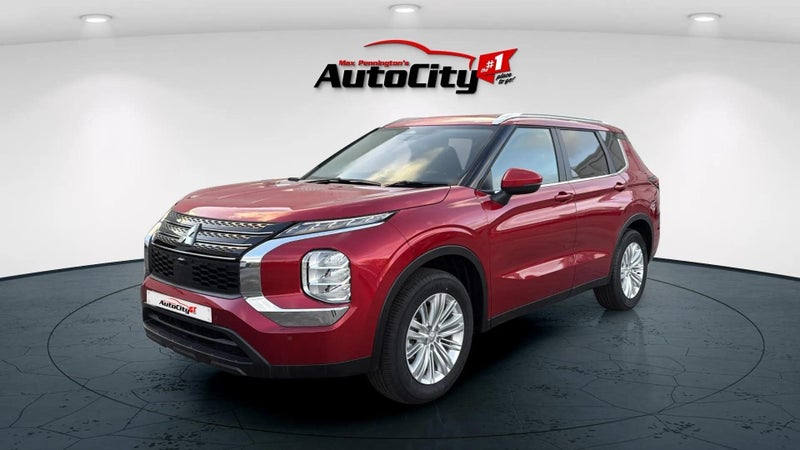 2025 Mitsubishi Outlander LS 2.5P/CVT image 3