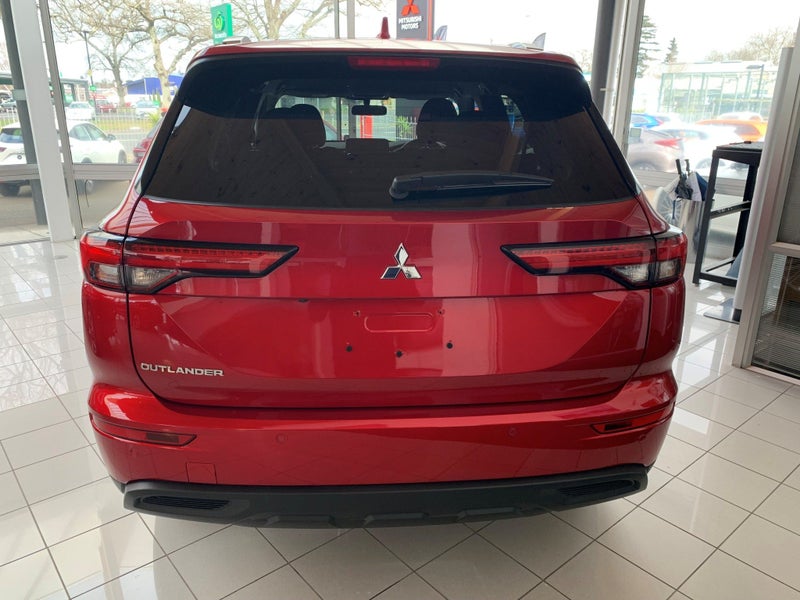 2025 Mitsubishi Outlander LS 2.5P/CVT image 4