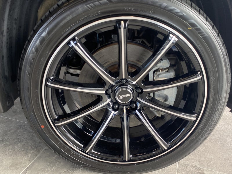 2025 Mitsubishi Outlander PHEV LS 4WD image 5