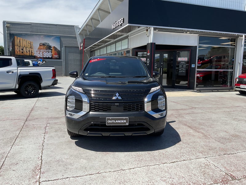 2025 Mitsubishi Outlander Sport 2WD image 2